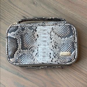 Stephanie Johnson Cosmetic Case